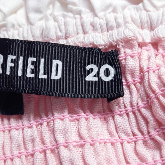 Dangerfield Women’s Top  Pink Embroidered Bear Cottagecore Kitsch Crop Top Sz 20 - Picture 8 of 8